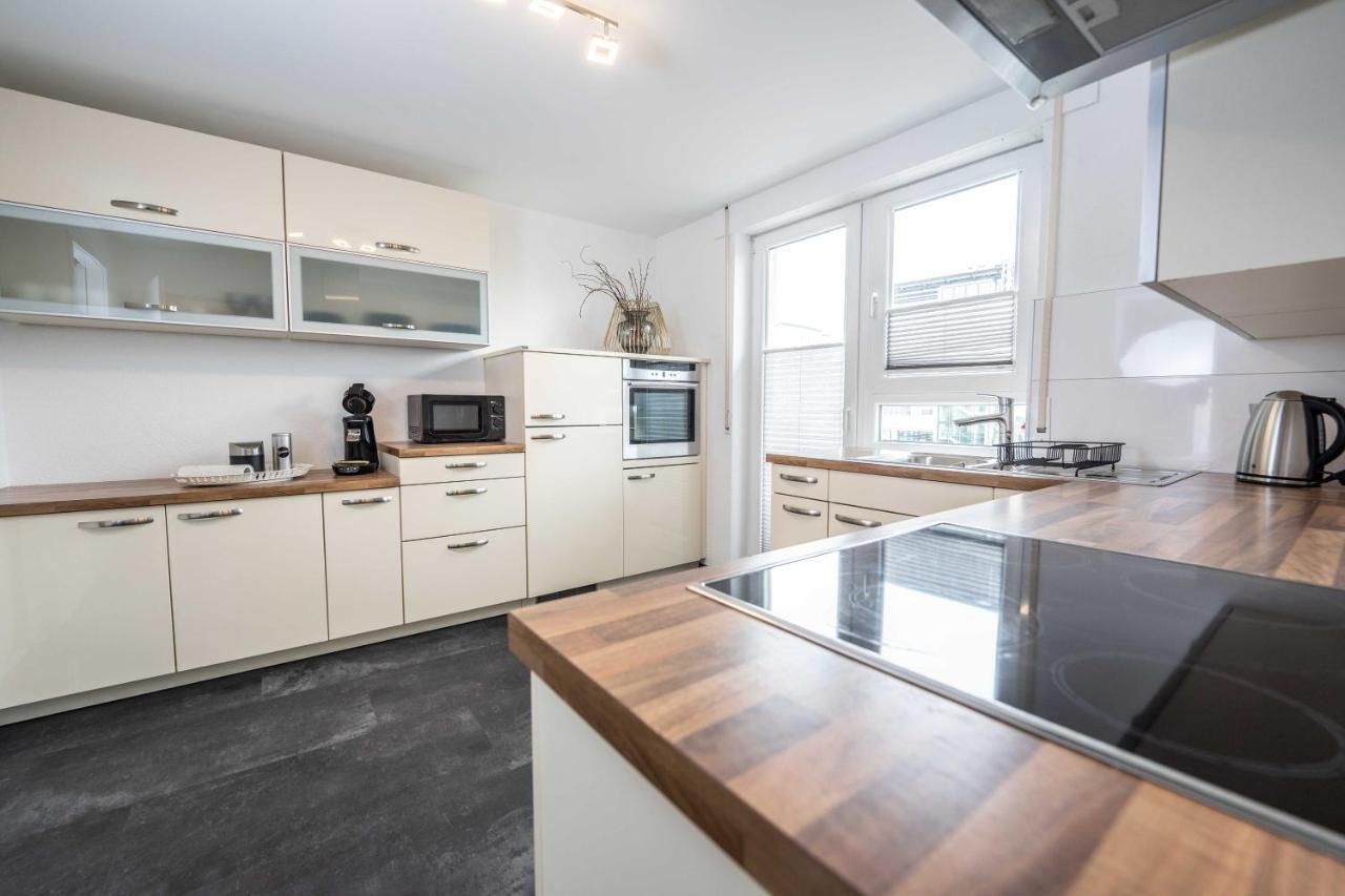 City Wohnung Fn L 5 Klimatisiert Mit Balkon Und Kueche FDH Eksteriør billede